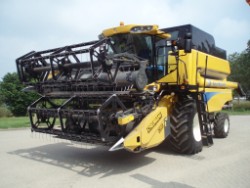 New Holland CSX 7060 2